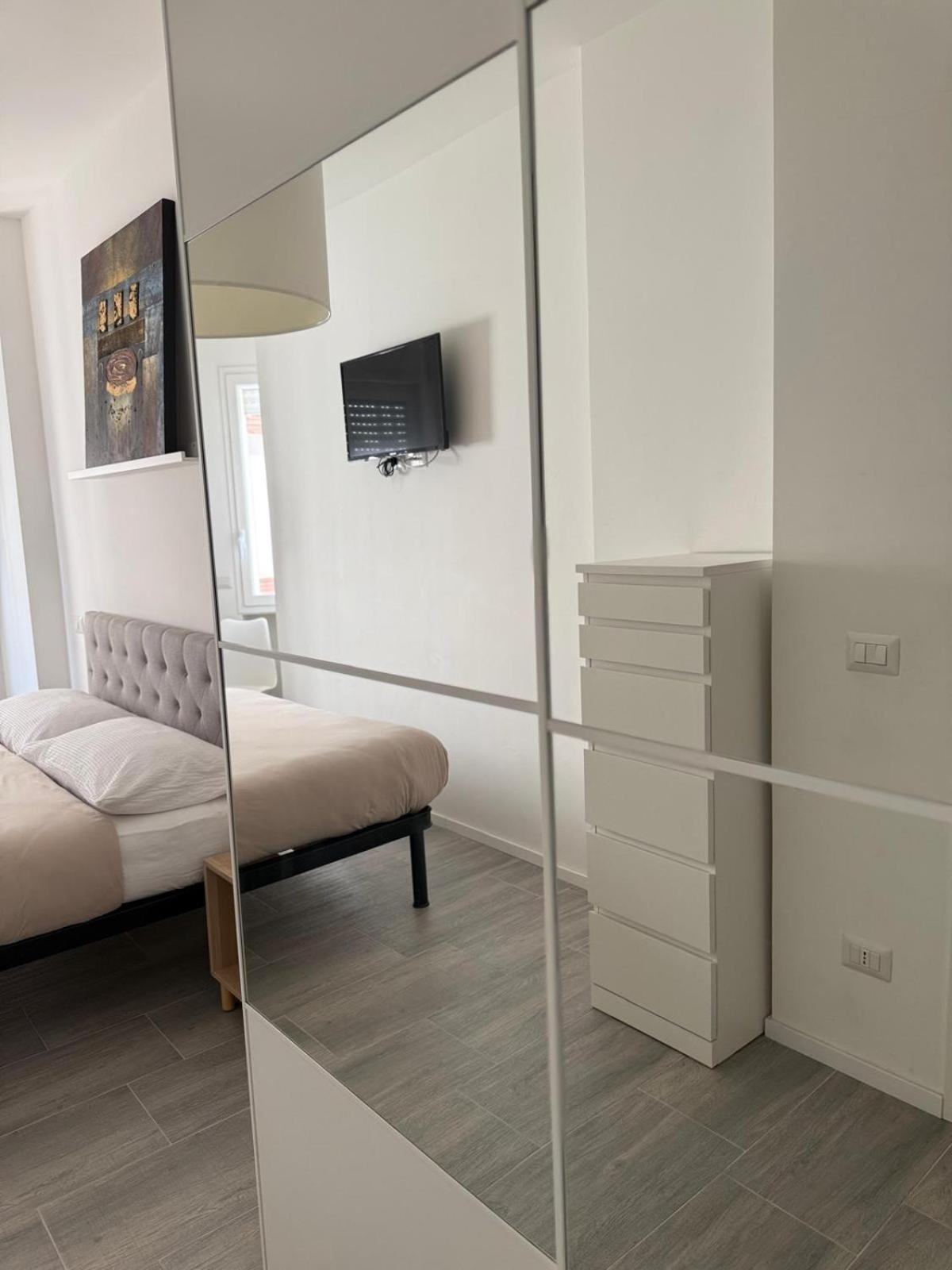 Tiburtina Flam Guest House Roma Esterno foto